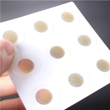 Unglingabólur fjarlægja plástur